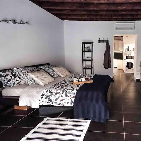 Intero Appartamento Su Via Tortona-Darsena-Navigli Milano Dış mekan fotoğraf